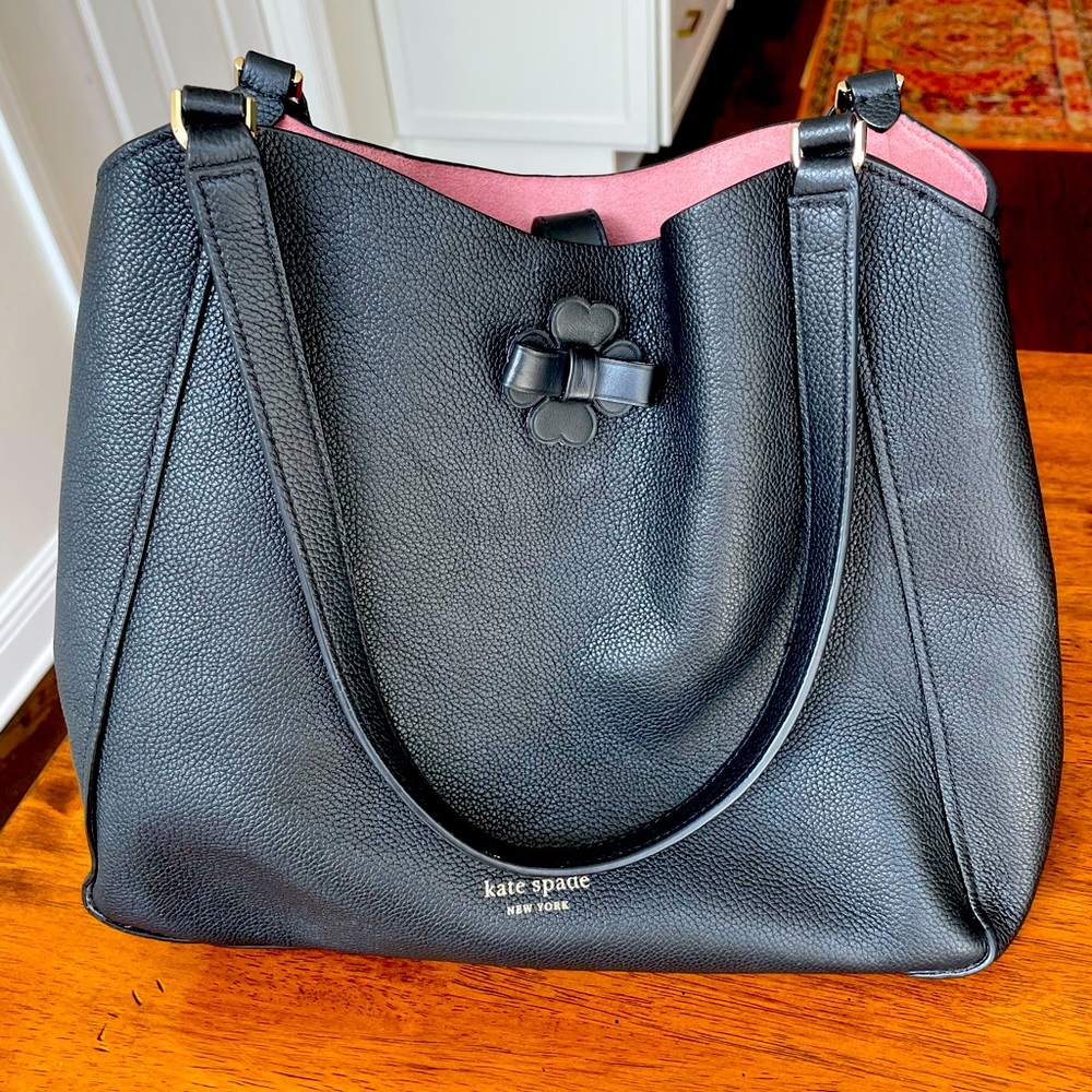 Black Kate Spade purse